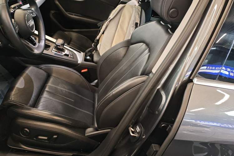 Used Audi A4L 2023 40 TFSI Fashion Dynamic Model