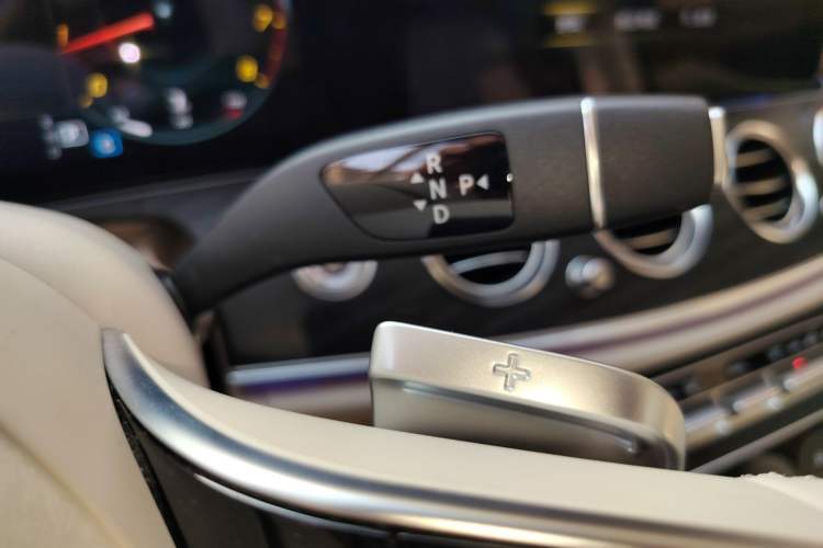 Used Mercedes-Benz E-Class 2023 Updated E 300 L Luxury Edition
