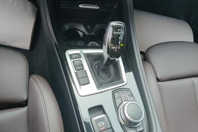 Used BMW 1 Series 2022 120i M Sport Night Edition Gear Lever