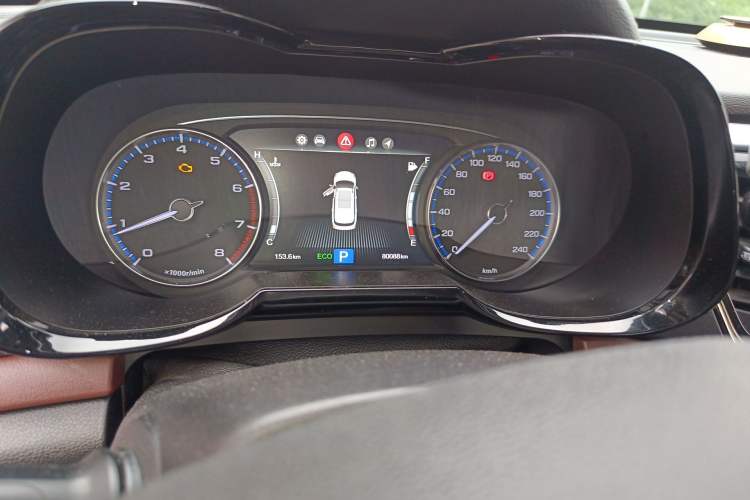 Used GAC Trumpchi GS8 2017 320T Two-Wheel Drive Luxury Smart Connectivity Version (7 Seats)
