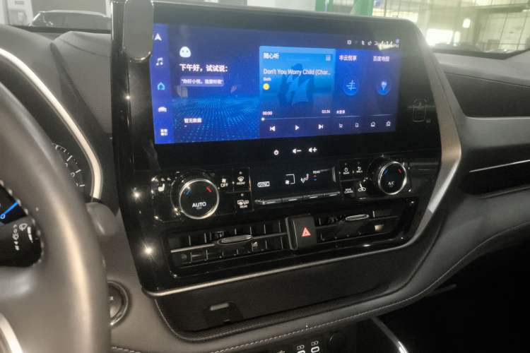 Used Toyota Highlander 2023 2.5L Smart Electric Hybrid Dual-Drive Prestige Version 7 Seats
