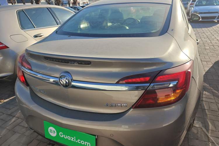 Used Buick Regal 2014 2.0L Leading Fashion Edition Exterior 4