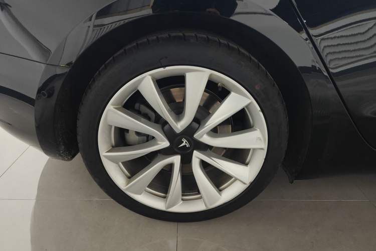 Used Tesla Model 3 2019 Standard Range Rear-Drive Upgraded Version
