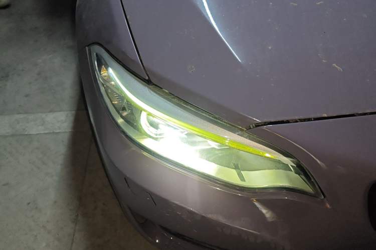 Used BMW 2 Series 2014 220i Leading Model