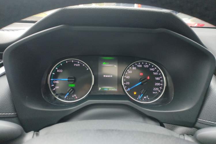 Used Toyota Wildlander 2022 Dual-Engine 2.5L E-CVT Two-Wheel Drive Prestige Edition
