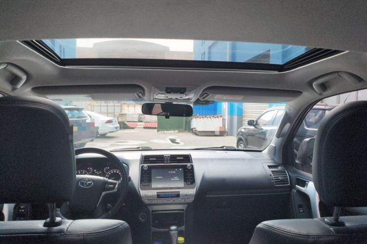 Used Toyota Prado 2018 3.5L Automatic TX-L Headliner