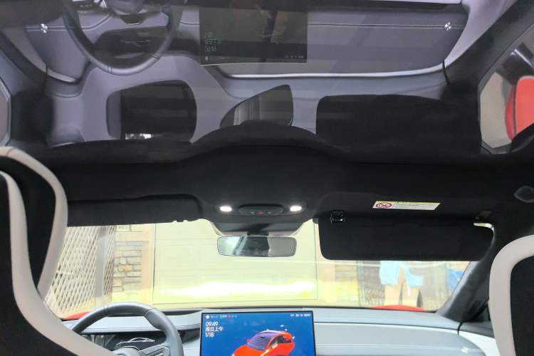 Used Xiaomi Auto SU7 2024 Four-Wheel Drive Ultra-Long Range Advanced Intelligent Driving Max Edition