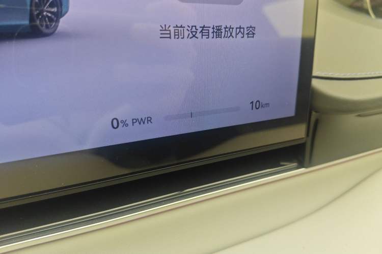 Used Hima Luxeed S7 2025 705 km Max
