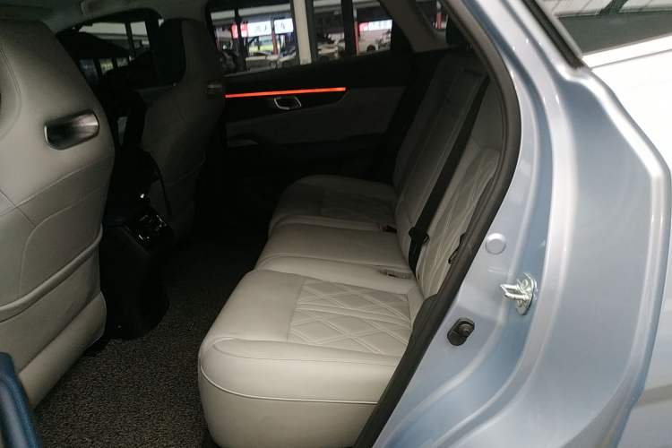 Used Changan UNI-K iDD 2022 Blue Whale iDD 130km 1.5T Prestige Model
