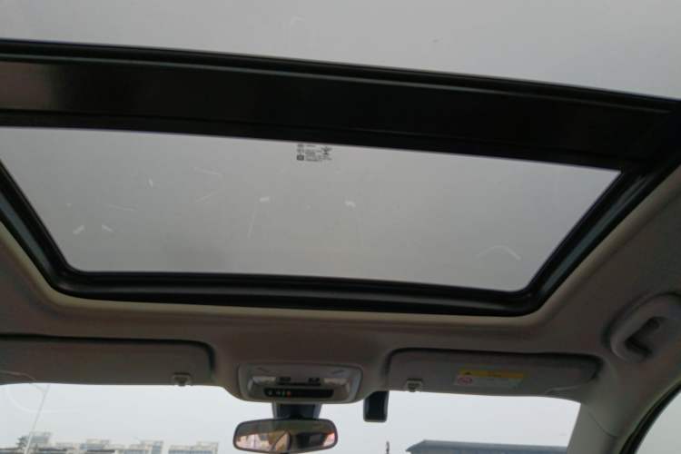 Used Chevrolet Malibu XL 2021 Redline 550T Automatic Sharp Edition Headliner