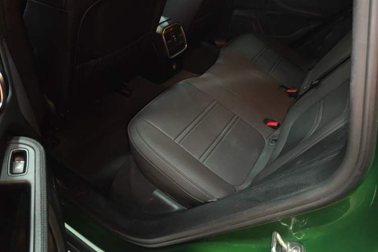 Used Porsche Macan 2018 Macan 2.0T