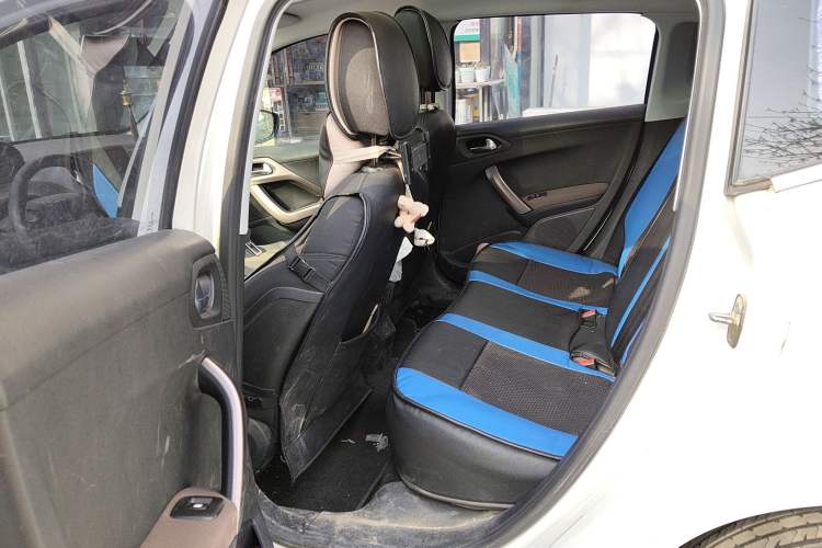 Used Peugeot 2008 2015 1.6THP Automatic Fashion Edition