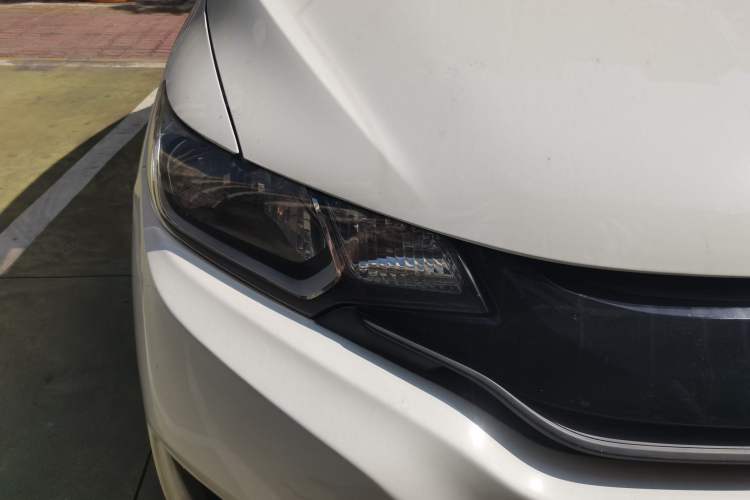 Used Honda Fit 2016 1.5L LXS CVT Comfort Sunroof Version
