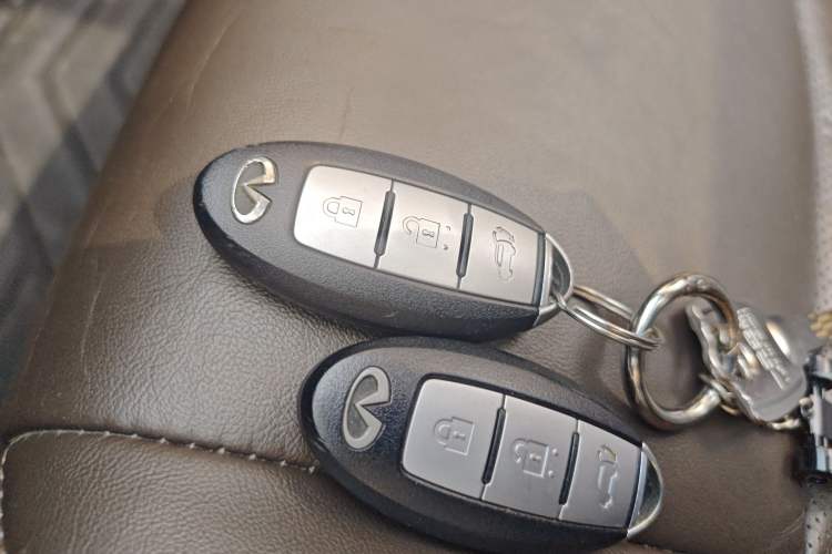 Used Infiniti JX 2013 JX35 4x4 All-Terrain Edition Vehicle Key