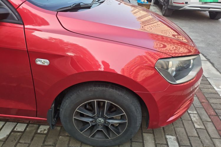 Used Volkswagen Jetta 2015 1.6L Automatic Fashion Model
