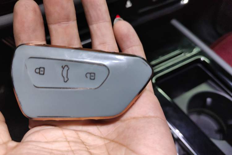 Used Volkswagen Teramont X 2022 330TSI Two-Wheel-Drive Luxury Edition