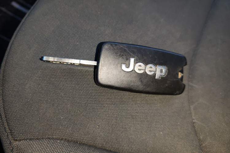 Used Jeep Compass 2017 200T Manual Enjoy Edition