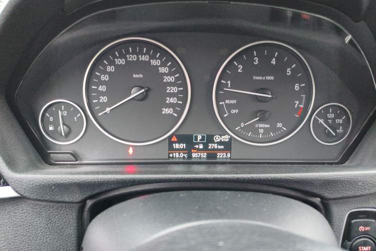 Used BMW 3 Series 2016 320Li Ambition Model Instrument Cluster