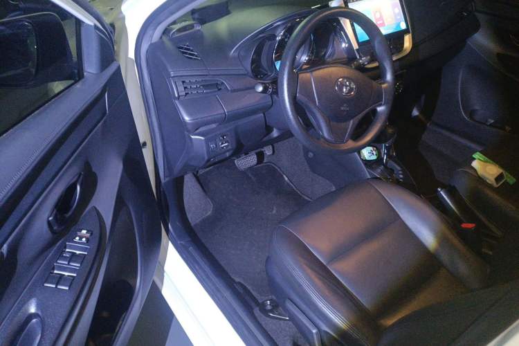 Used Toyota YARiS L Zhi Xuan 2016 Revised 1.5E CVT Charming Edition
