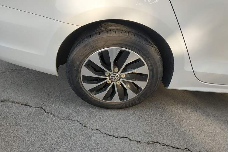 Used Volkswagen Sagitar 2014 1.4TSI BlueMotion Edition
