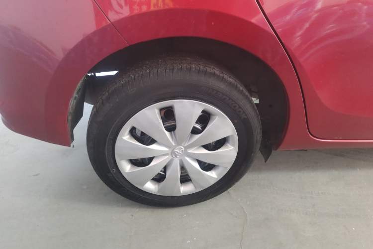 Used Toyota YARiS L Zhi Xuan 2014 1.3E Automatic Charm Edition
