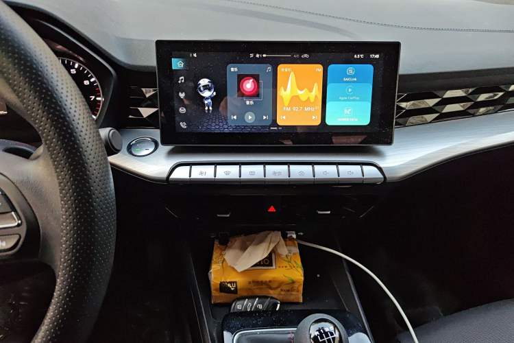 Used MG 5 2023 180 DVVT Manual Fashion Edition
