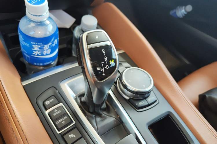 Used BMW X6 2015 xDrive35i Leading Model