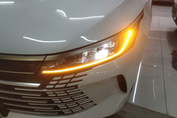 Used BYD Destroyer 05 2024 HONOR Edition DM-i 55KM Luxury Model Left Front Headlight