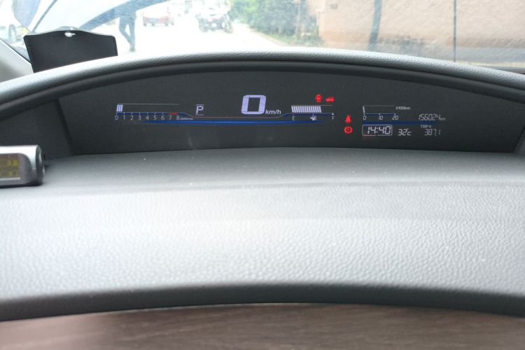 Used Honda Jade 2013 1.8L automatic Comfort version 5 seats