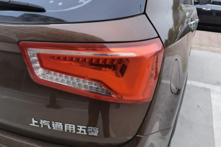 Used Baojun 560 2016 1.8L iAMT Elite Edition