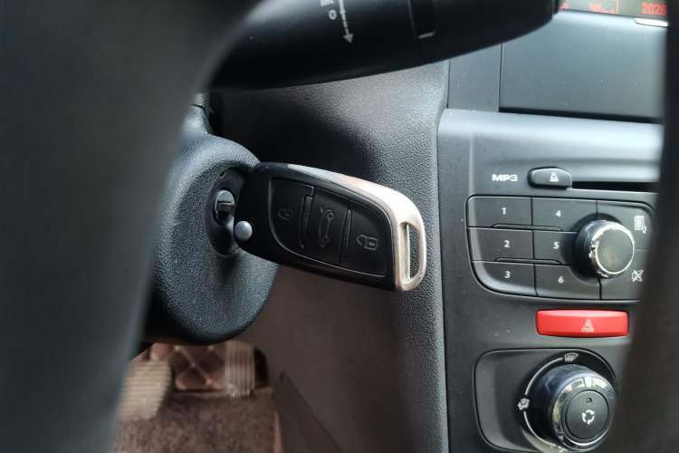 Used Citroen C4L 2013 1.8L Automatic Enjoyment Edition Vehicle Key