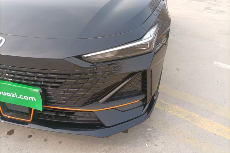 Used Changan UNI-V 2023 1.5T Sport Edition
