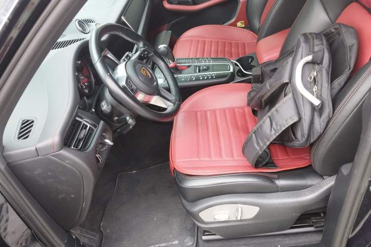 Used Porsche Macan 2021 Macan 2.0T