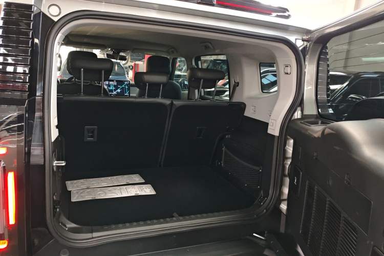 Used JETOUR Traveler 2023 2.0T All-Wheel-Drive Crosser
