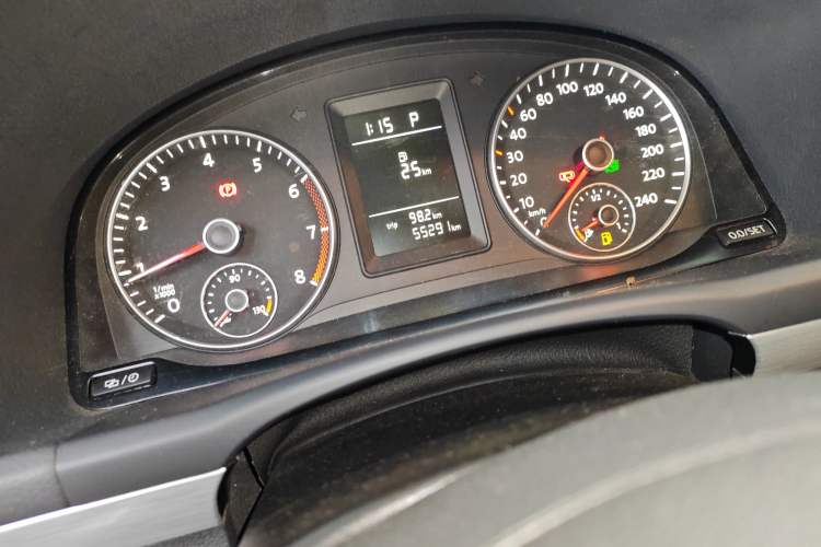 Used Volkswagen Touran 2013 1.4T DSG Comfort Edition 5-Seater
