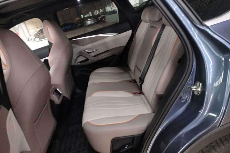 Used BYD Song Pro New Energy 2024 HONOR Edition DM-i 71KM Beyond Model Left Rear Seat