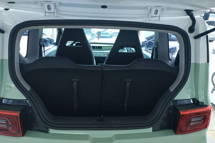 Used Wuling Hongguang MINIEV 2022 Macaron Fashion Edition Lithium-Nickel-Cobalt-Alpha-oxide