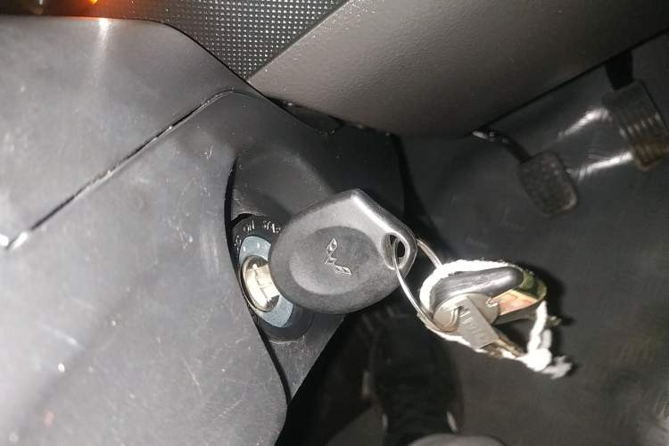 Used Wuling Rongguang Small Truck 2023 1.5L Double-Cab LAR
