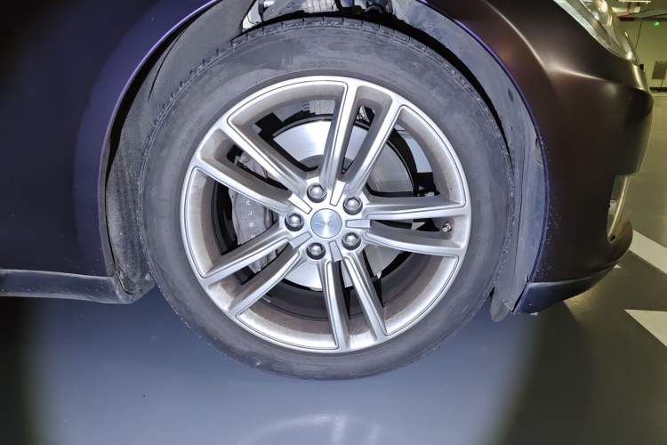 Used Tesla Model S 2016 S 70D
