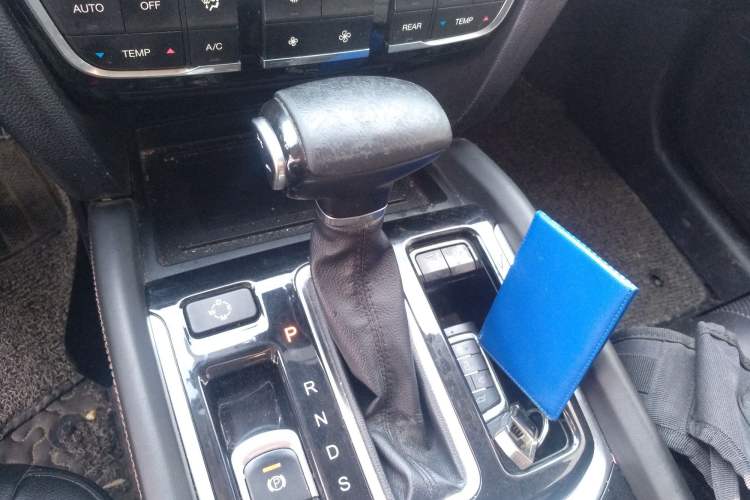 Used GAC Trumpchi GS8 2017 320T Four-Wheel Drive Luxury Smart Connectivity Version (7 Seats)
