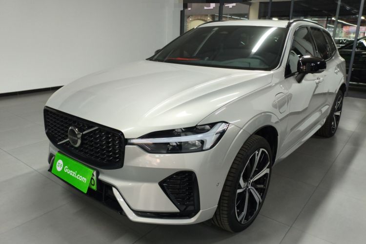 Used Volvo XC60 New Energy 2025 Plug-in Hybrid Long-Range All-Wheel Drive Zhiyuan Sport Edition
