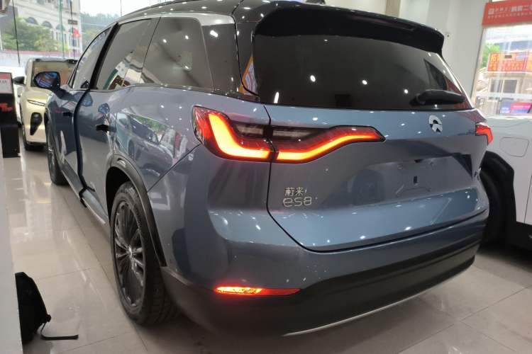 Used Nio ES8 2018 355 km Base Version 7-Seater Edition