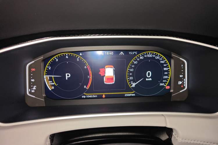 Used Volkswagen Tayron 2024 300TSI Two-Wheel-Drive Luxury Plus Advanced Version Instrument Cluster