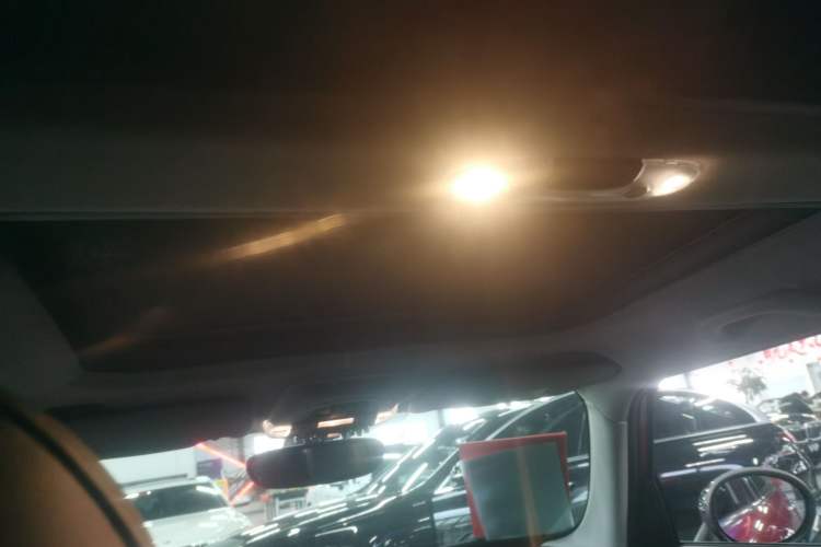 Used MINI MINI 2018 1.5T COOPER Artist Five-Door Edition
