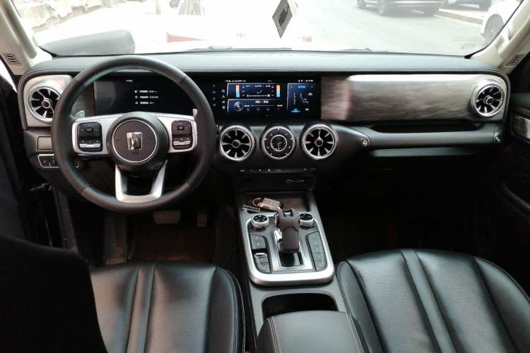 Used Tank 300 2024 2.0T Conqueror