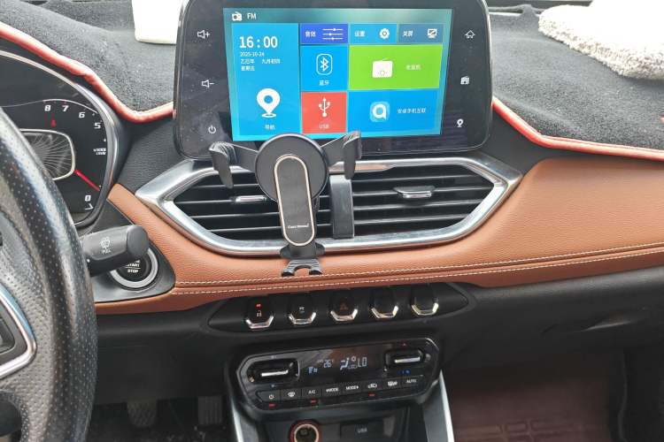 Used Baojun 510 2017 1.5L Manual Luxury Model
