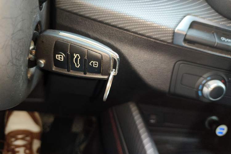 Used Audi Q2L 2022 35 TFSI Progressive Dynamic Edition