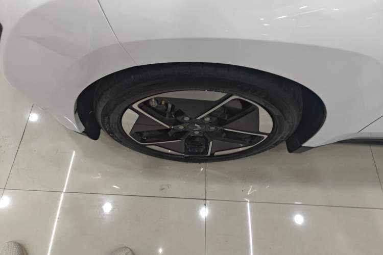 Used Wuling Xingguang 2023 150 Advanced Edition Exterior 4