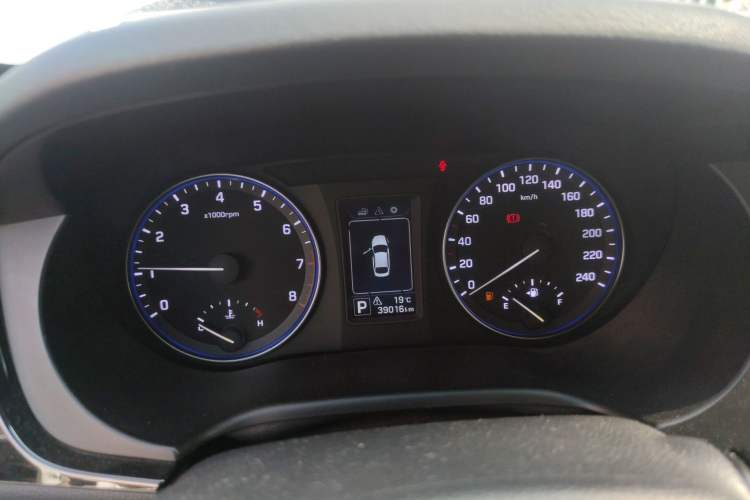 Used Hyundai Mistra 2014 1.8L Automatic Smart GLS