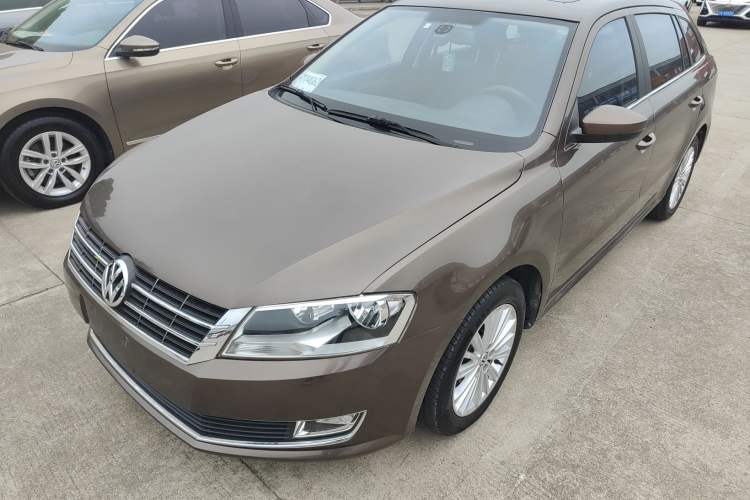 Used Volkswagen Gran Lavida 2013 1.6L Automatic Comfort Model